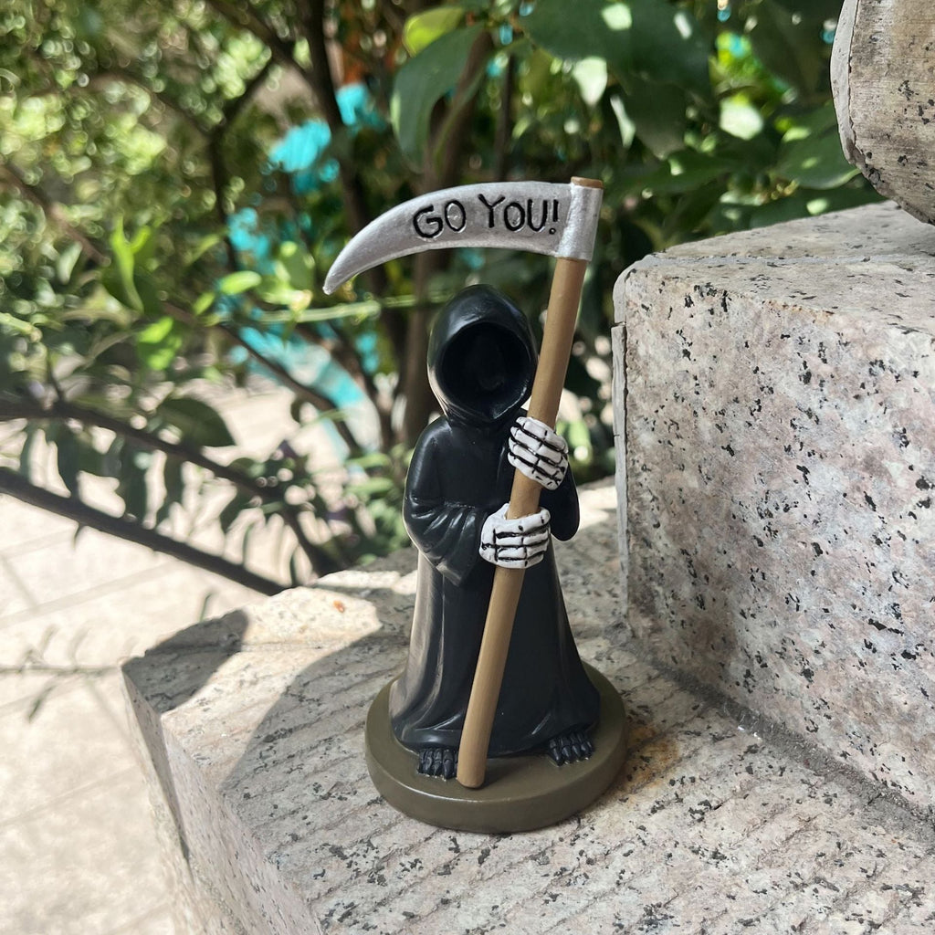 Grim Reaper Cat Figurine - Gothic Resin Desk Decor & Cat Lover Gift