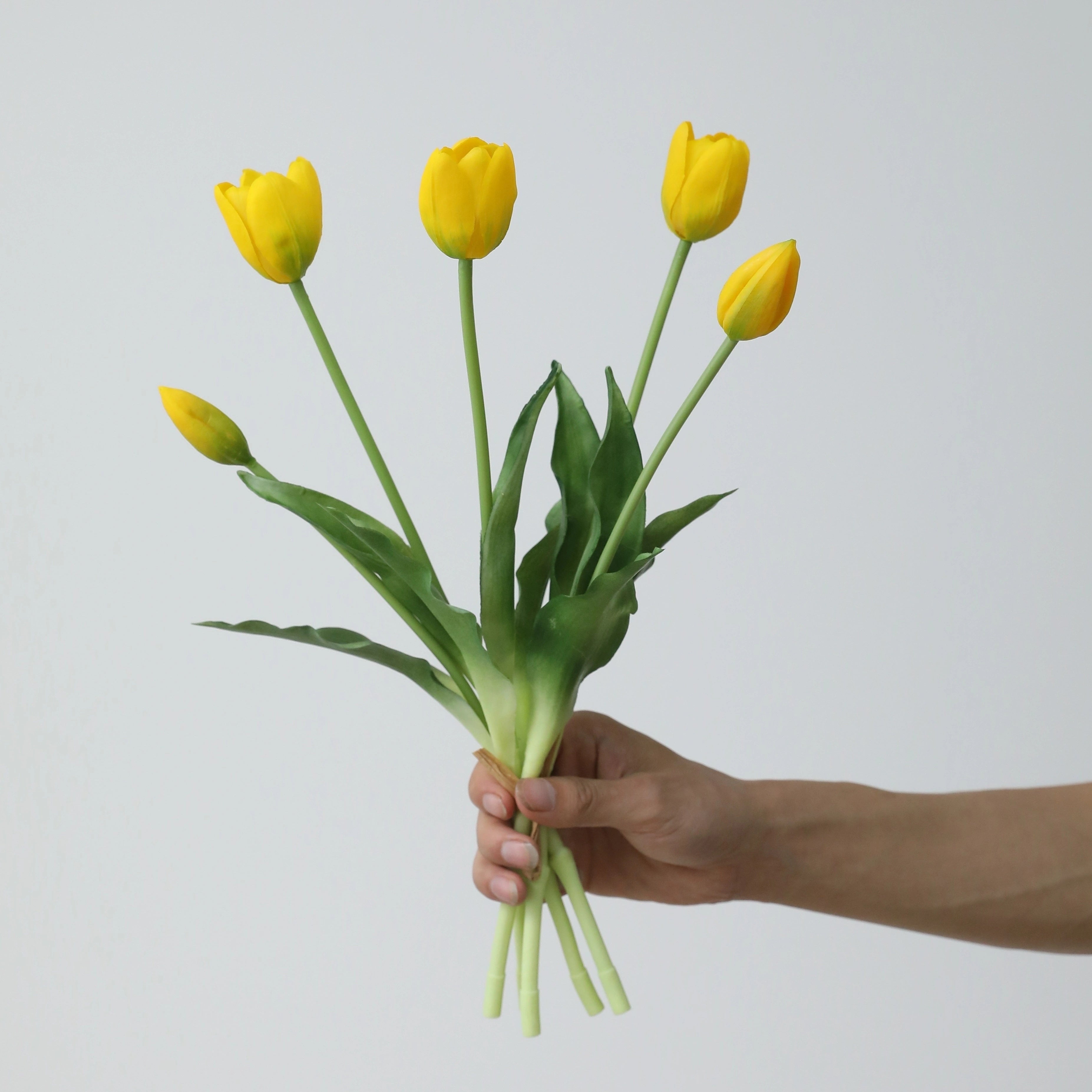 Artificial Tulips 15pcs Mixed Color – UV-Resistant Wedding Bouquet Flowers