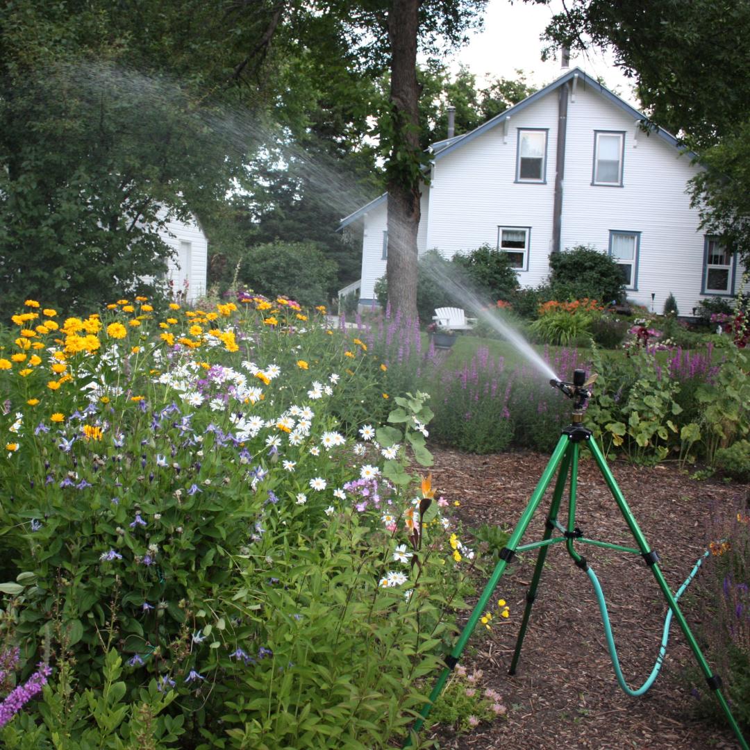 Telescoping Tripod with Part or Full Circle 3/4"- Koala Impulse Sprinkler (Adjustable)