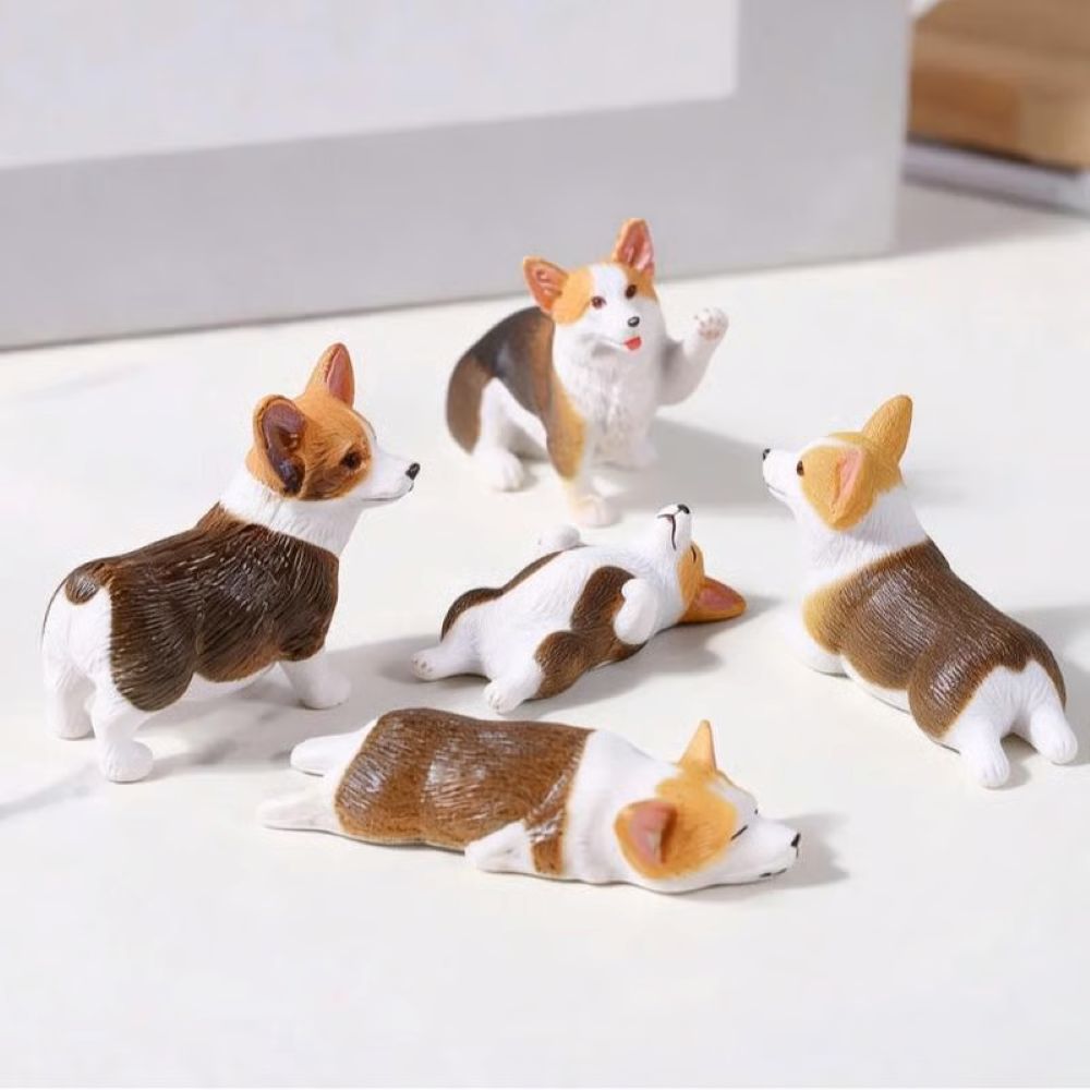 5-Piece Hand-Painted Mini Cat Figurines – Cute Desk Decor