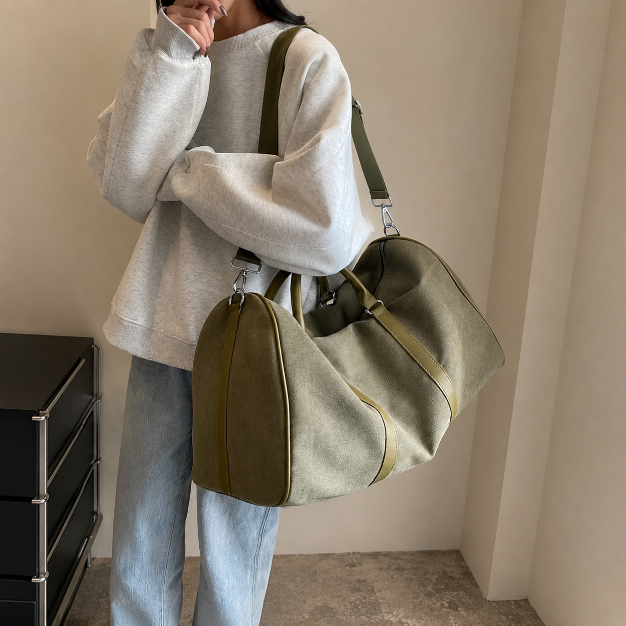Canvas Travel Duffle Bag with Dry Wet Separation and Adjustable Shoulder Strap