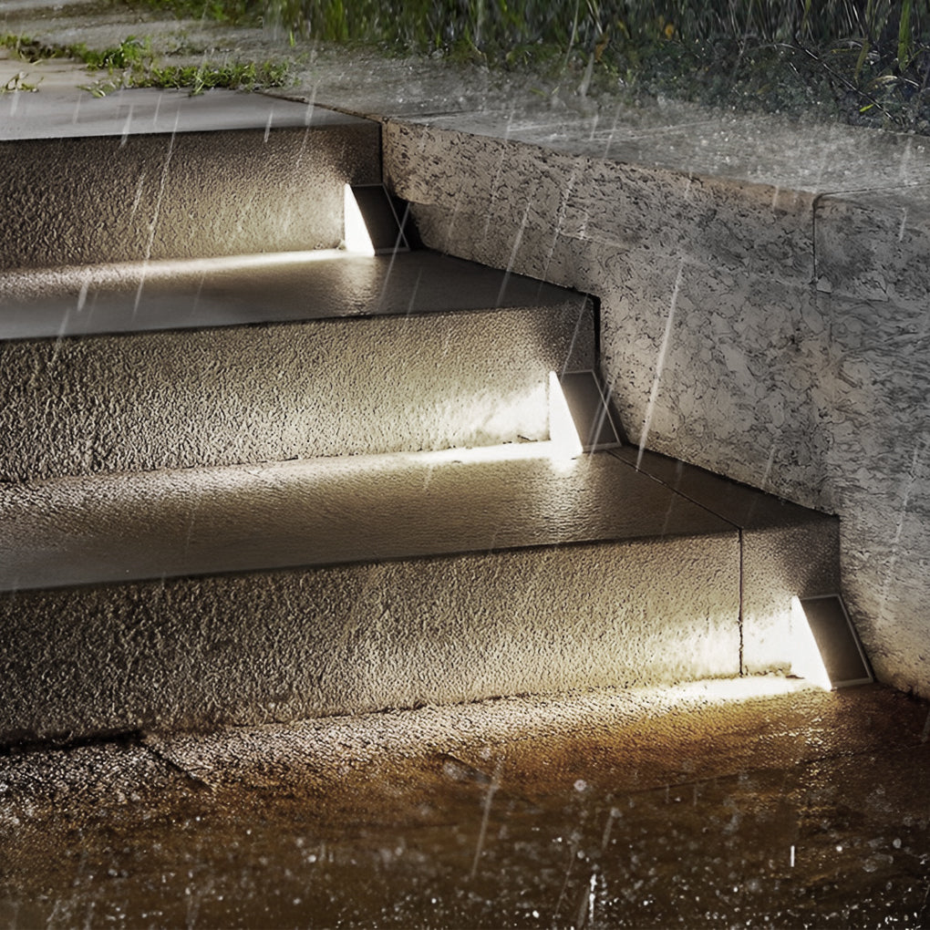 Triangle Solar LED Step Lights, Waterproof Outdoor Stair Lights