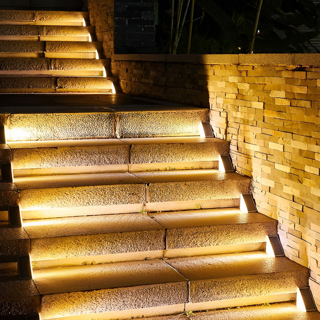 Triangle Solar LED Step Lights, Waterproof Outdoor Stair Lights
