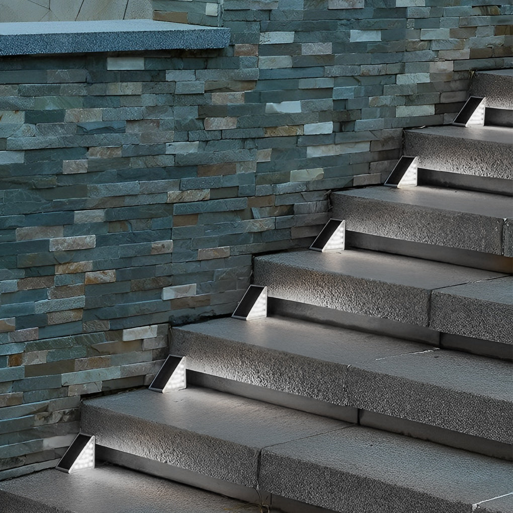 Triangle Solar LED Step Lights, Waterproof Outdoor Stair Lights