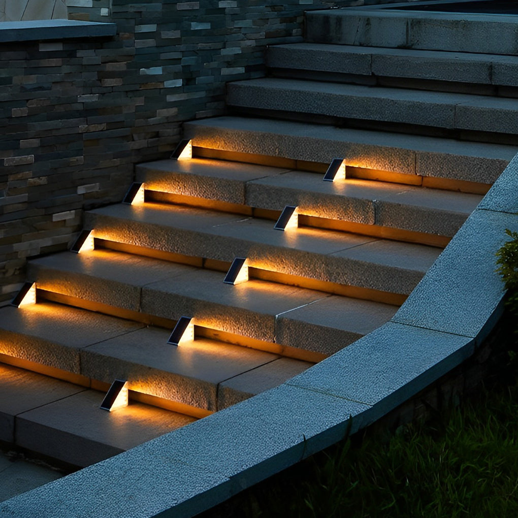Triangle Solar LED Step Lights, Waterproof Outdoor Stair Lights