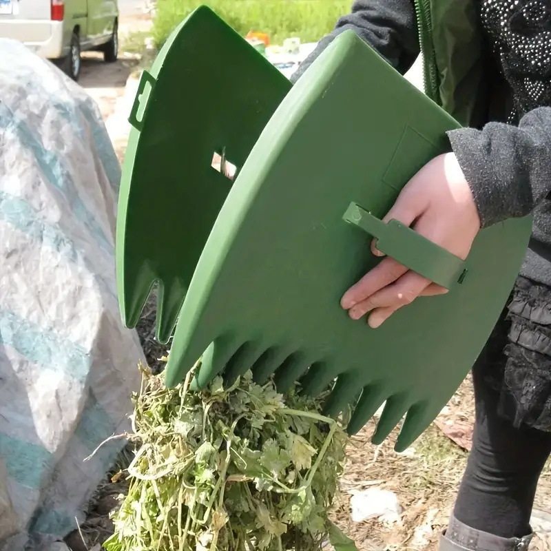 Plastic Leaf Grabber Tool with Hand Strap for Yard Cleanup