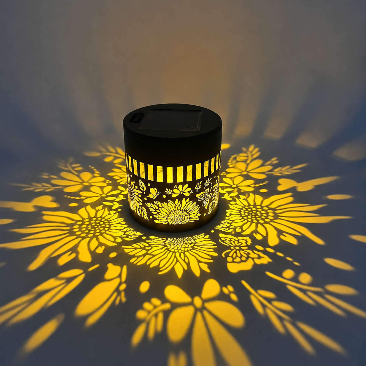 Solar Mandala Garden Light for Patio and Outdoor Decor