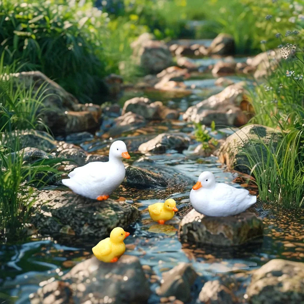 Duck Resin Ornaments 4 Piece Garden Figurines Decor