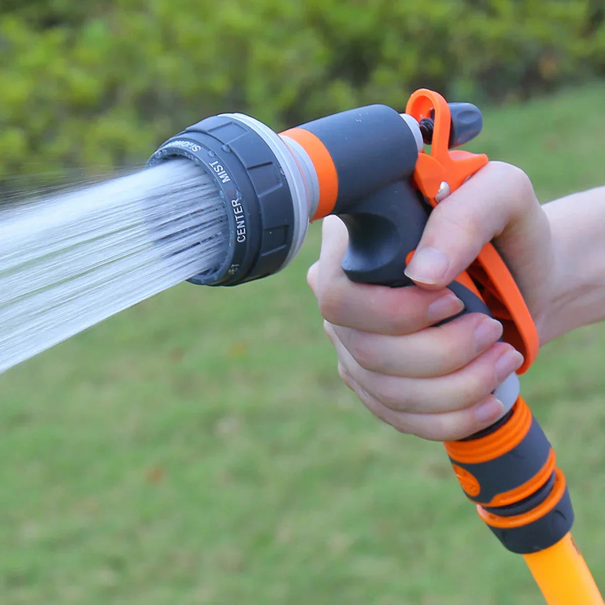 Garden Spray Gun with 8 Spray Patterns – Watering, Cleaning & Car Wash