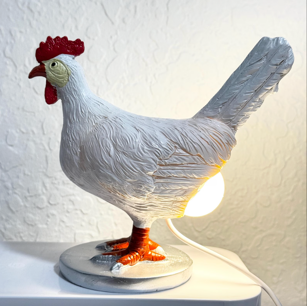Funny Chicken Lamp – Resin USB Desk Lamp for Home Decor
