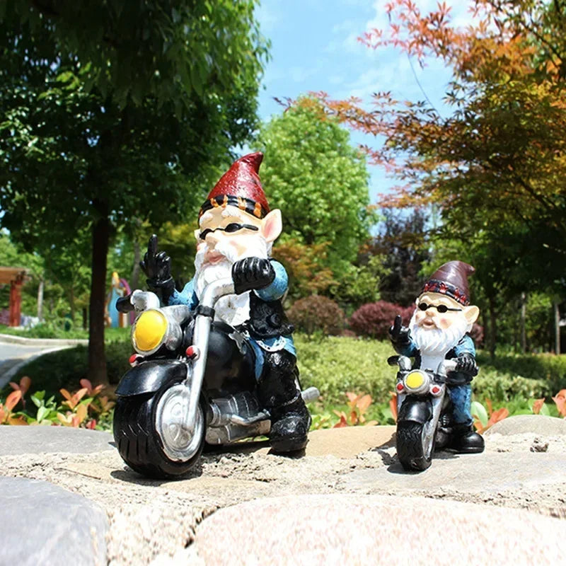 Motorcycle Garden Gnome Statue – Funny Resin Dwarf Outdoor Yard Decor