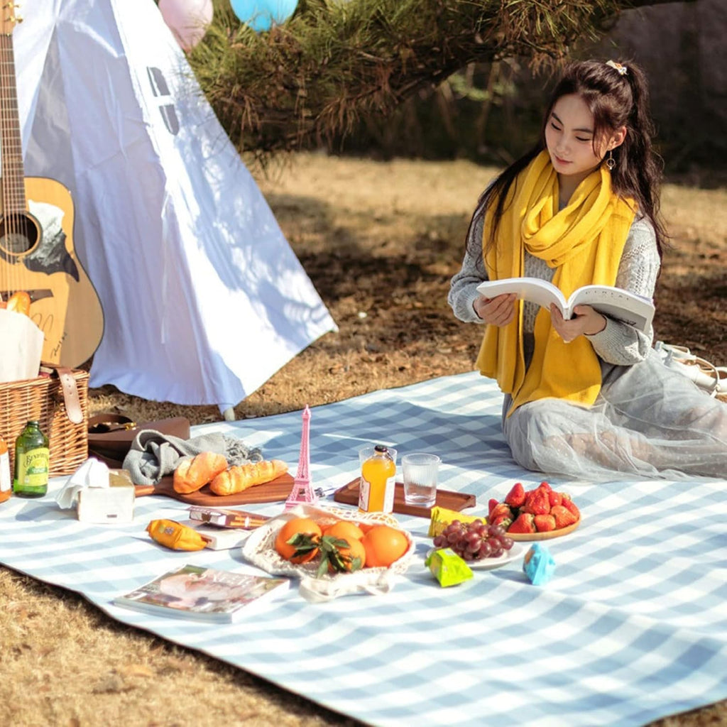Waterproof Foldable Picnic Blanket for Beach, Camping & Outdoor Trips