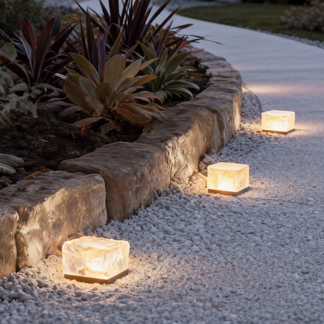 Outdoor Solar Ice Cube Lights, LED Step Lights for Garden Path & Patio