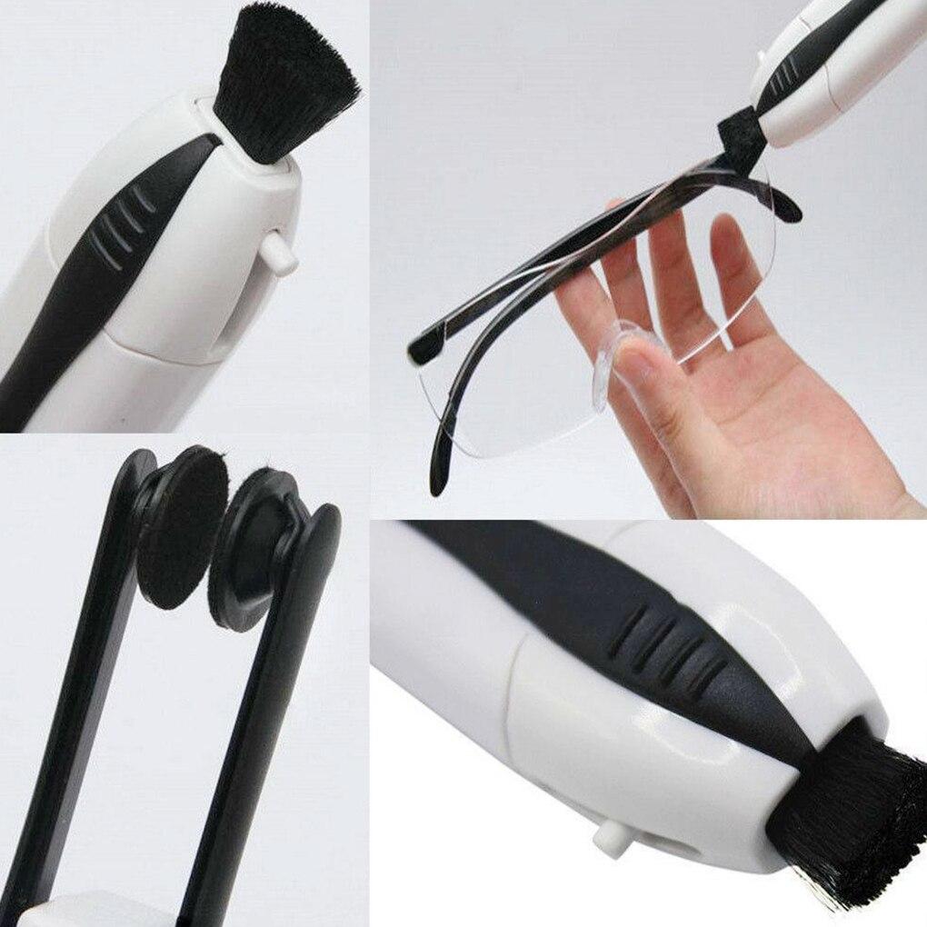 Portable Eyeglass Lens Cleaner with Dry Carbon Pads