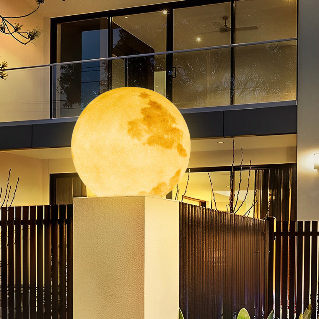 Solar Moon Fence Post Light Outdoor Pillar Lamp for Garden Pathway